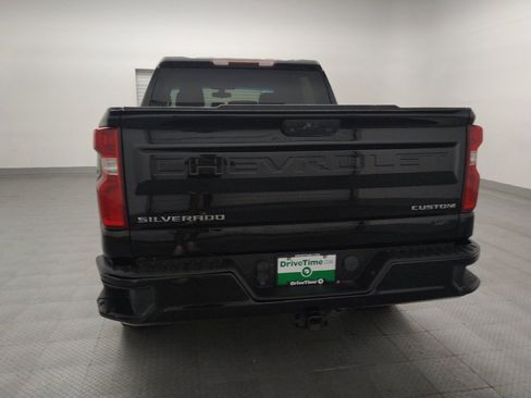 Used 2022 Chevrolet Silverado 1500 Custom RWD image 6