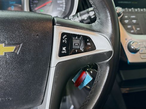 Used 2017 Chevrolet Equinox LT w/ Convenience Package image 15