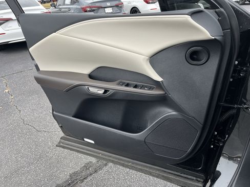 Used 2024 Lexus RX 350 Premium image 16