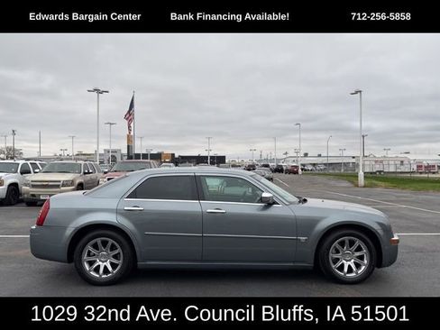 Used 2006 Chrysler 300 C w/ Navigation & Sound Group II image 1