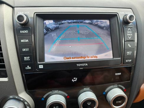 Used 2013 Toyota Sequoia Platinum AWD/4WD image 20
