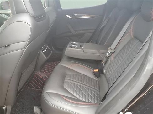 Used 2021 Maserati Ghibli Trofeo image 19