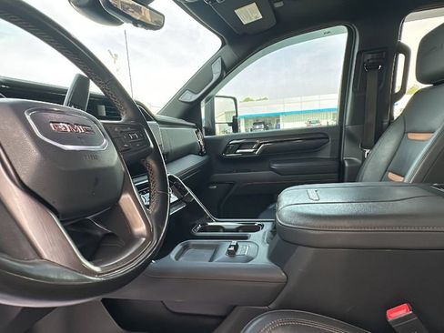Used 2024 GMC Sierra 2500 AT4 w/ AT4 Premium Plus Package image 14