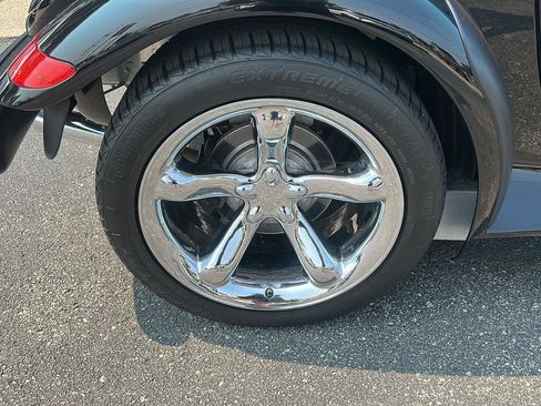 Used 2000 Plymouth Prowler RWD image 10