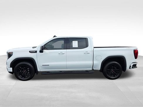Used 2025 GMC Sierra 1500 Elevation w/ Elevation Premium Package AWD/4WD image 9