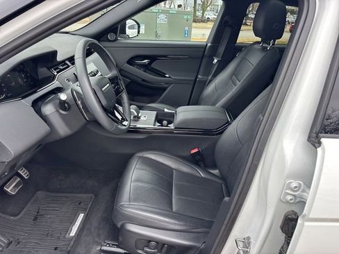 Used 2024 Land Rover Range Rover Evoque Dynamic SE image 15