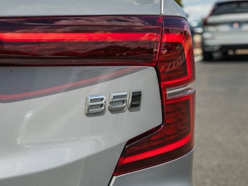 Used 2023 Volvo S60 B5 Plus w/ Climate Package AWD/4WD image 8