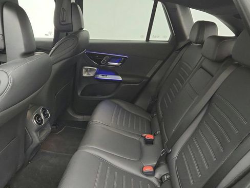 Used 2023 Mercedes-Benz GLC 300 4MATIC w/ Pinnacle Trim Package image 18
