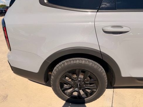 Used 2024 Kia Telluride SX X-Pro image 12