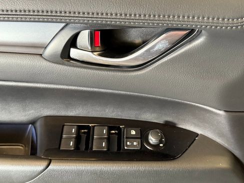 Used 2023 MAZDA CX-5 AWD 2.5 S w/ Select Package image 17