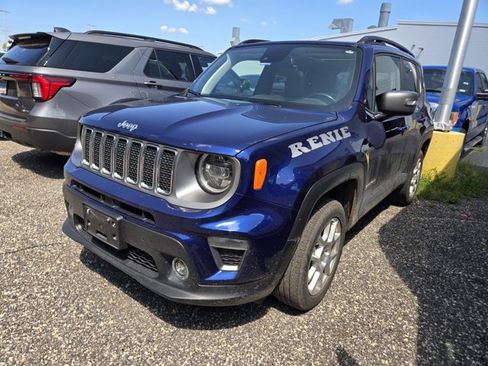 Used 2021 Jeep Renegade Limited w/ Sun & Sound Group AWD/4WD image 2