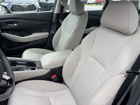 Used 2023 Honda Accord EX image 16