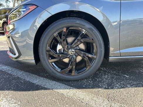 New 2026 Volkswagen Jetta SE image 10