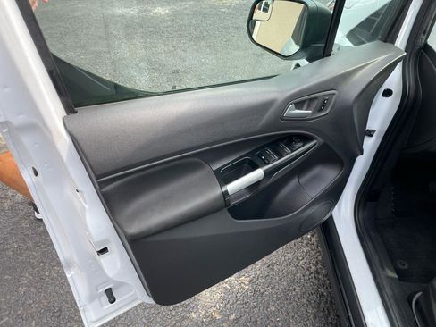 Used 2015 Ford Transit Connect XLT FWD image 23