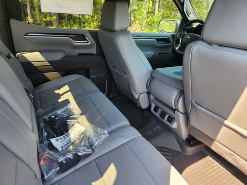 New 2026 Chevrolet Silverado 1500 LT AWD/4WD image 9