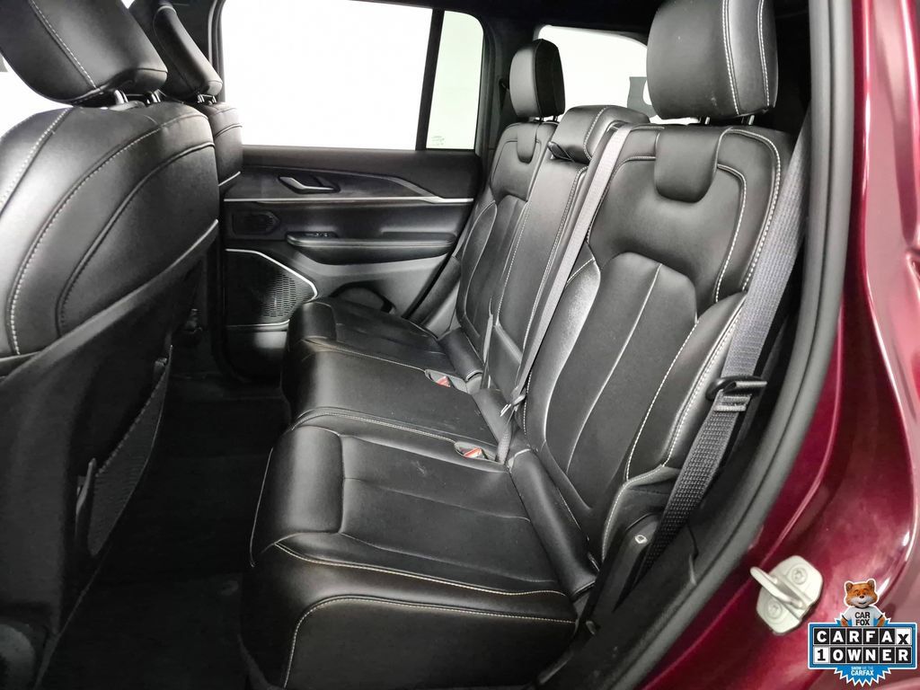 Used 2024 Jeep Grand Cherokee Limited 4xe AWD/4WD image 25