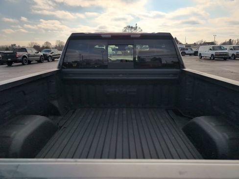 Used 2022 GMC Sierra 1500 Elevation w/ Elevation Premium Package image 10