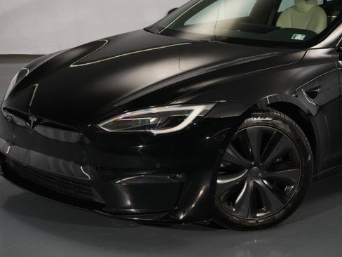 Used 2022 Tesla Model S image 3
