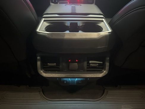 Used 2025 Ford F150 Platinum w/ Equipment Group 702A High image 29