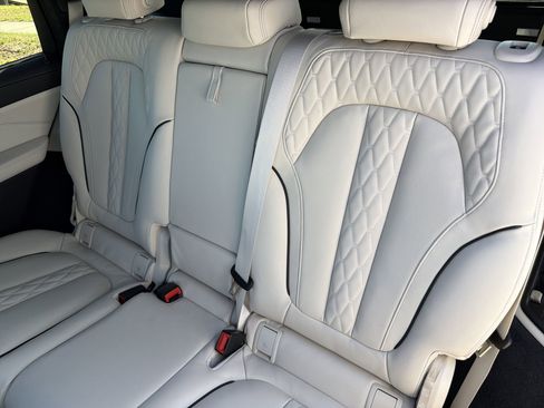 New 2027 BMW X7 xDrive40i AWD/4WD image 20
