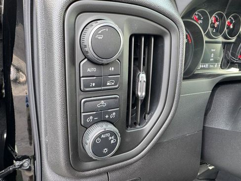 New 2025 Chevrolet Silverado 1500 Custom image 13