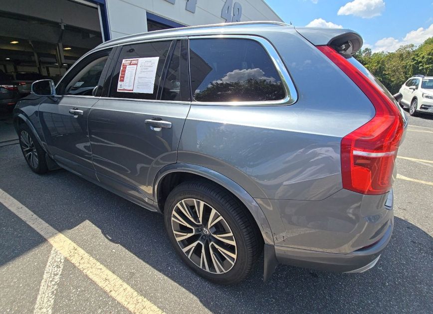 Used 2020 Volvo XC90 T6 Momentum w/ Protection Package Premier AWD/4WD image 2