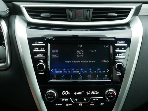 Certified 2017 Nissan Murano Platinum w/ Platinum Technology Package AWD/4WD image 22