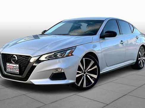 Certified 2022 Nissan Altima 2.5 SR image 1