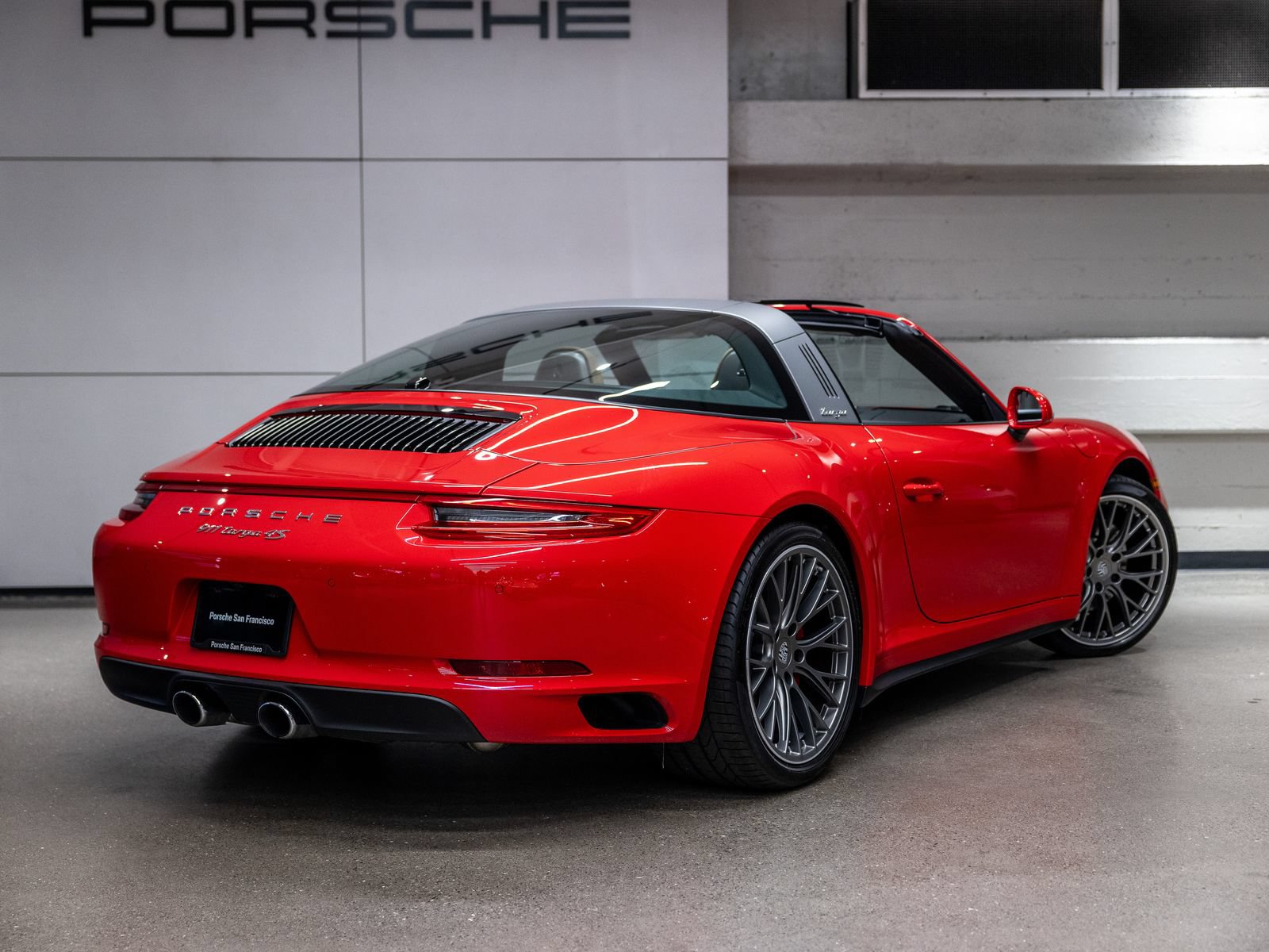 Certified 2019 Porsche 911 Targa 4S AWD/4WD image 8