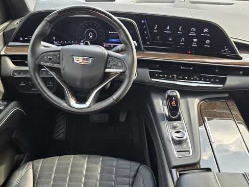 Used 2024 Cadillac Escalade Sport Platinum image 31