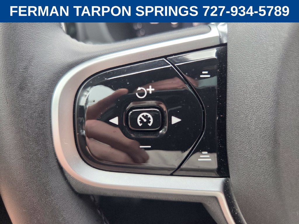 Certified 2026 Volvo XC60 B5 Plus AWD/4WD image 29