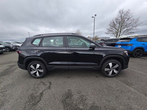 New 2026 Volkswagen Taos S image 2