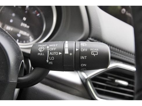 Used 2025 MAZDA CX-5 AWD 2.5 S w/ Preferred Package image 19