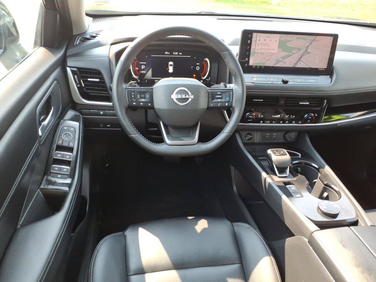 Used 2026 Nissan Rogue SL AWD/4WD image 10