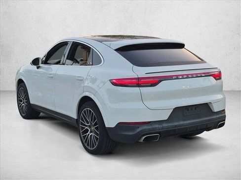 Used 2021 Porsche Cayenne Coupe AWD/4WD image 7