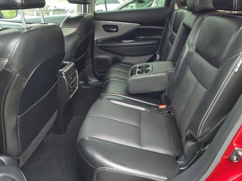 Used 2021 Nissan Murano SL w/ SL Moonroof Package AWD/4WD image 17