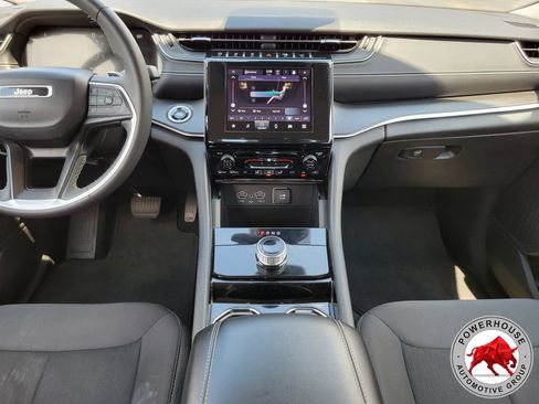 Used 2023 Jeep Grand Cherokee L Laredo AWD/4WD image 21