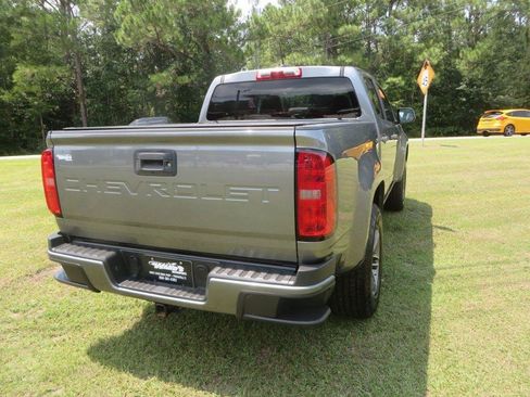 Used 2021 Chevrolet Colorado W/T w/ Custom Special Edition RWD image 6
