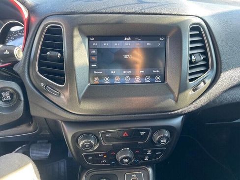 Used 2018 Jeep Compass Trailhawk w/ Cold Weather Group image 14