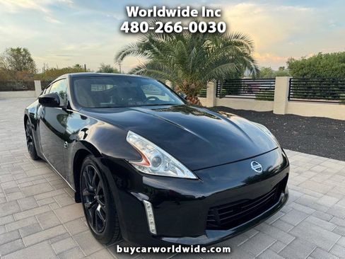 Used 2013 Nissan 370Z Touring image 1