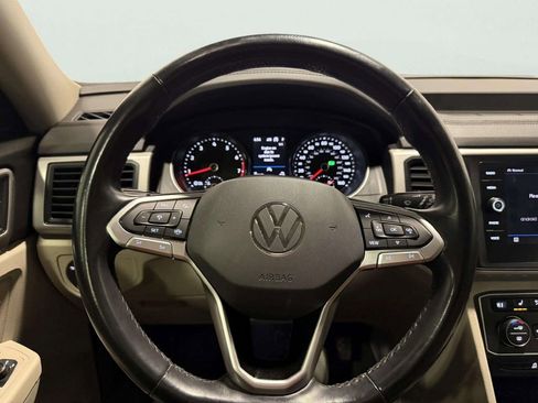 Used 2021 Volkswagen Atlas SE image 45