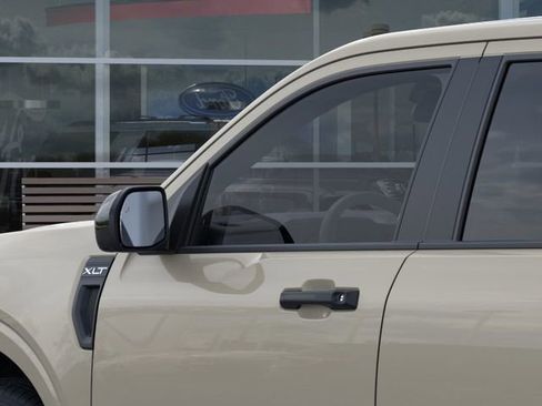 New 2025 Ford Maverick XLT w/ XLT Luxury Package image 21