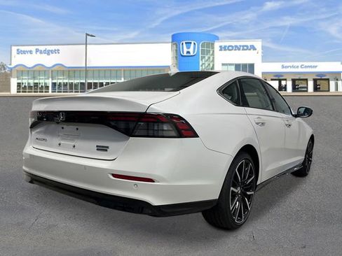 New 2026 Honda Accord Touring image 6