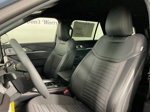 New 2026 Ford Explorer ST-Line w/ ST-Line Street Pack RWD image 14