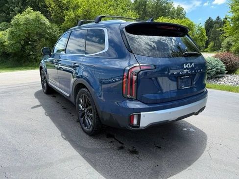 Used 2024 Kia Telluride SX Prestige AWD/4WD image 2