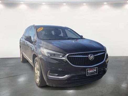 Used 2020 Buick Enclave Essence image 1