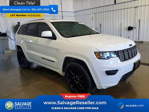 Used 2017 Jeep Grand Cherokee Altitude image 5