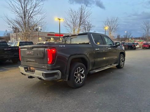 Used 2022 GMC Sierra 1500 SLT w/ SLT Premium Plus Package image 6