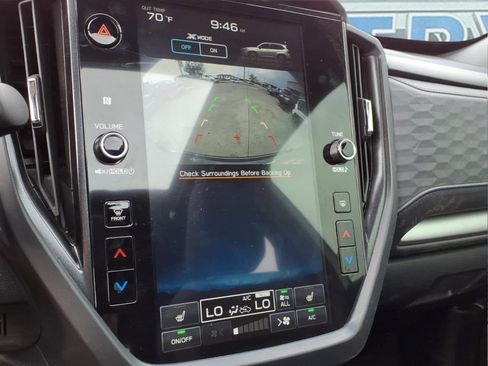 Used 2025 Subaru Forester Premium AWD/4WD image 16