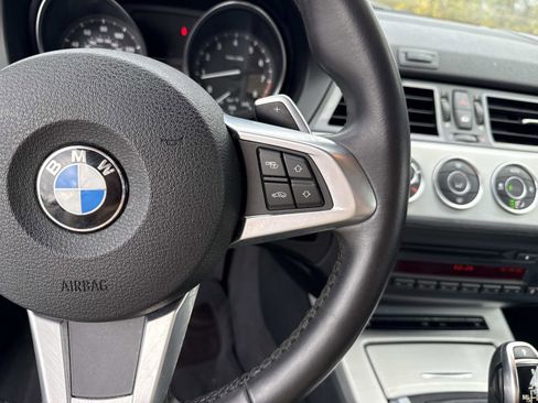 Used 2014 BMW Z4 sDrive28i image 24
